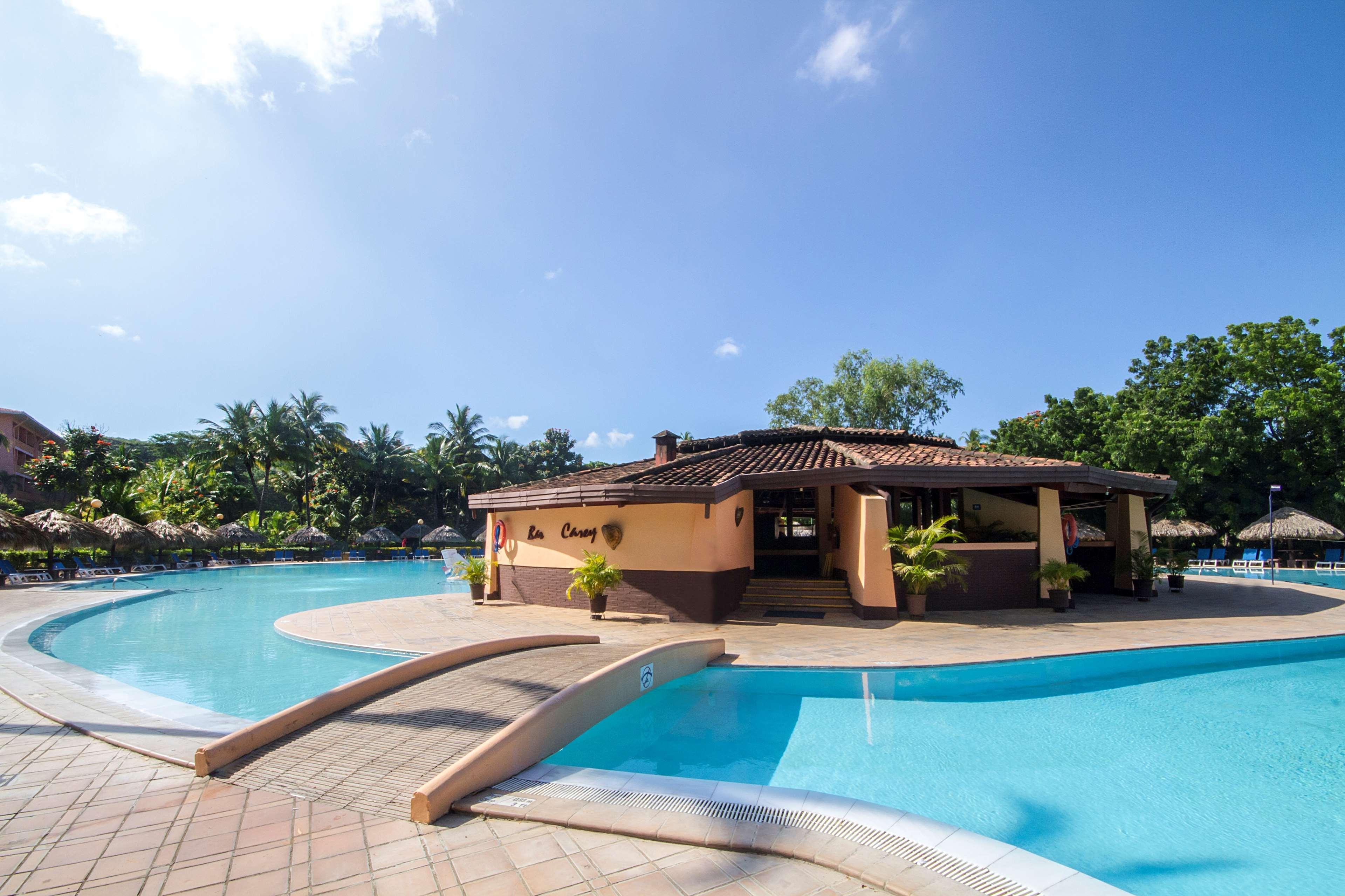 Barcelo 4*