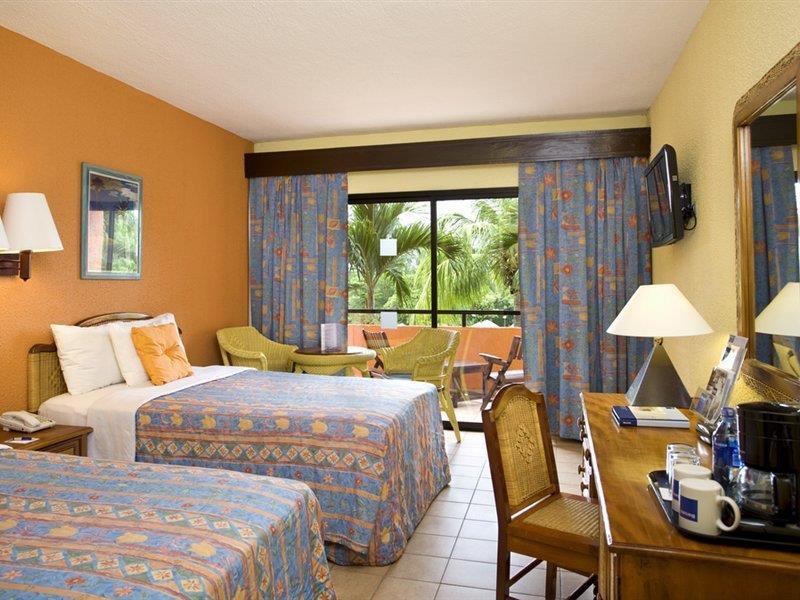 Resort Barcelo 4*